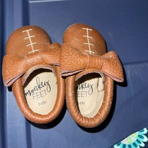 Monkey Feet Football Brown Moccasins with Bow